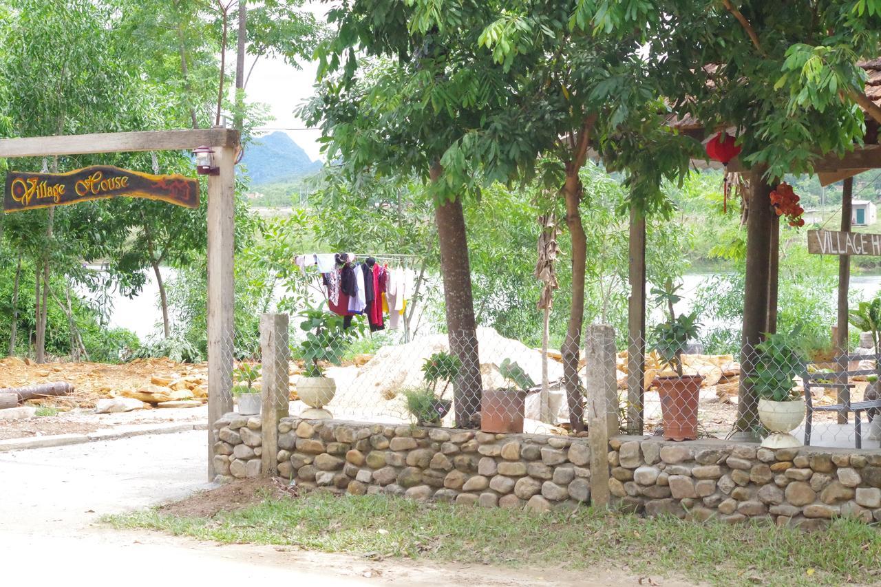 Phong Nha Village House ภายนอก รูปภาพ