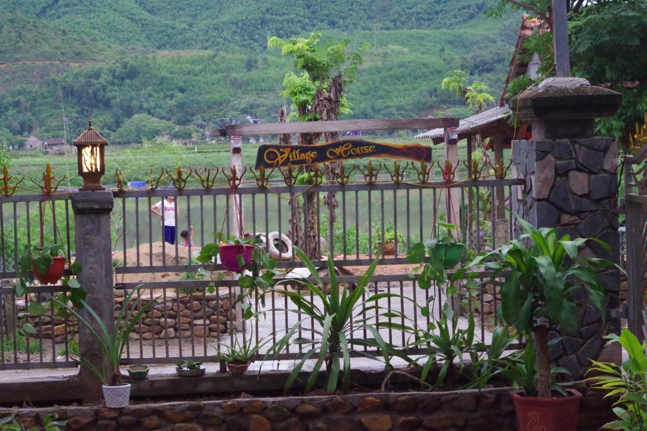 Phong Nha Village House ภายนอก รูปภาพ