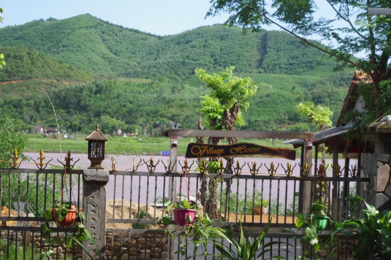 Phong Nha Village House ภายนอก รูปภาพ